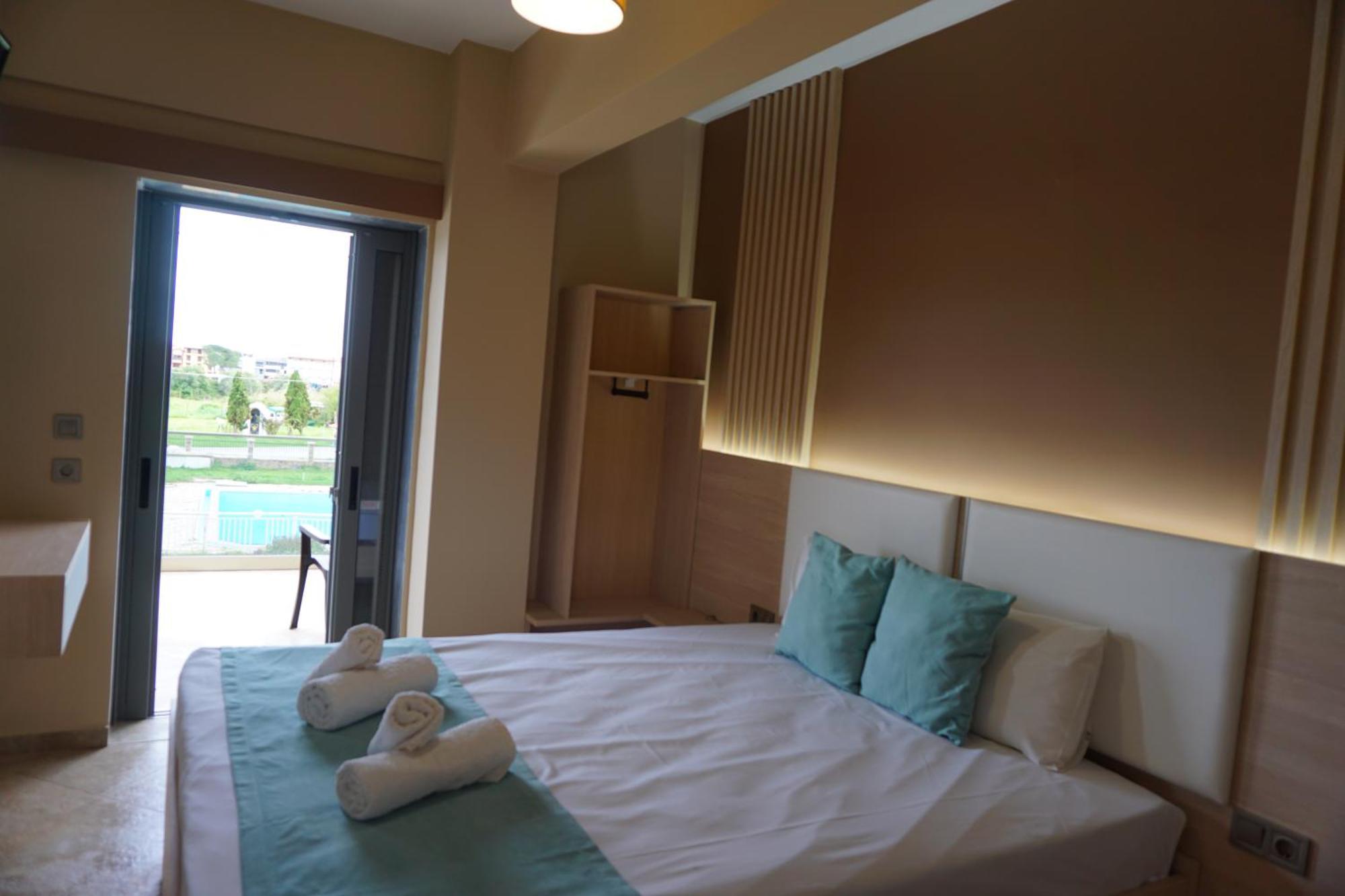 サルティ House Michalisアパートホテル エクステリア 写真